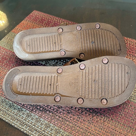 Grand Co Brown Sandals with Multiple-Coloured Gems Size 9 - Picture 9 of 10